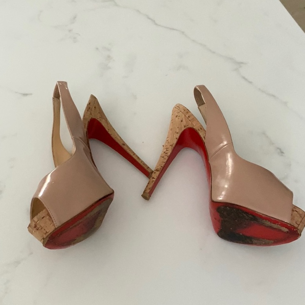 Designer platforms - Picture 2 of 3